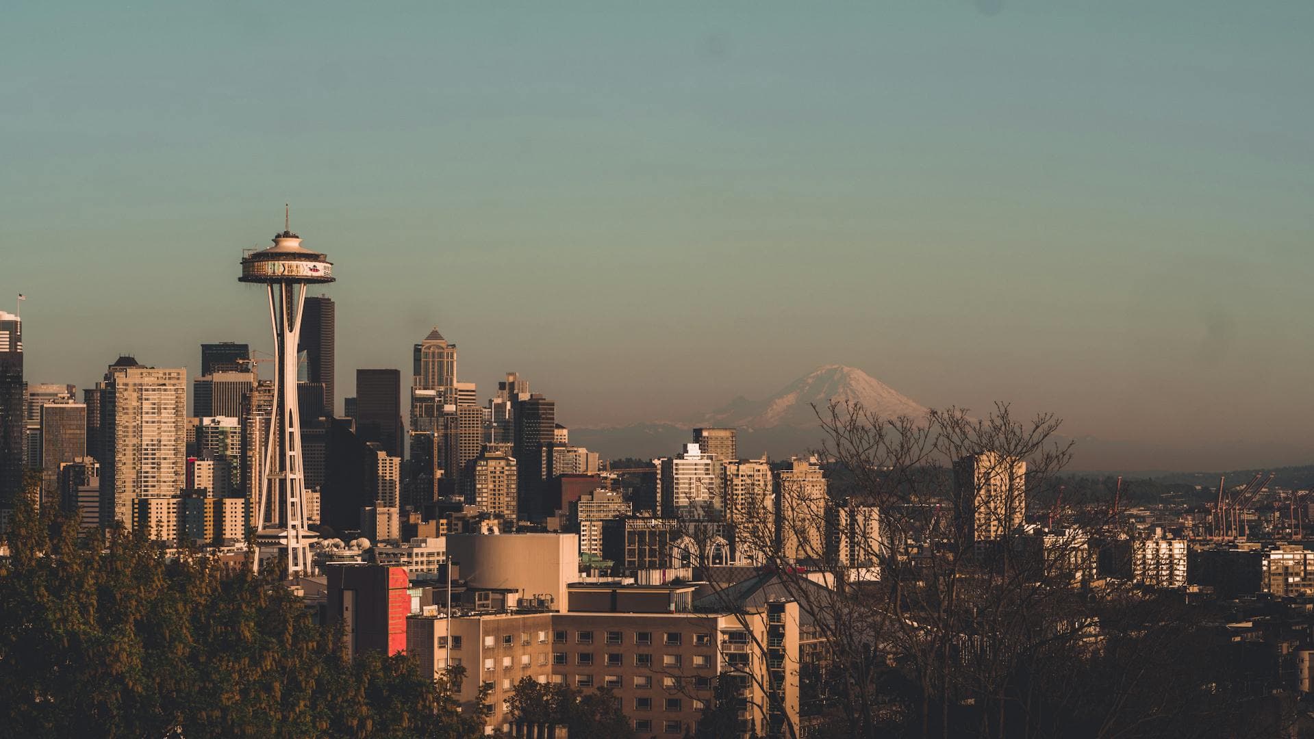Summer 2025 Moving Guide: Emerging Trends, Updated Costs & The 15 Best Cities for Your Next Relocation